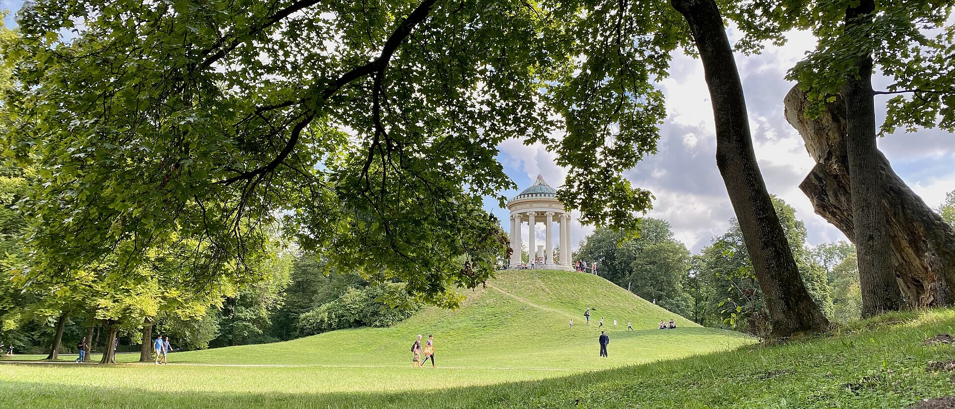 Englischer Garten München — Monopteros